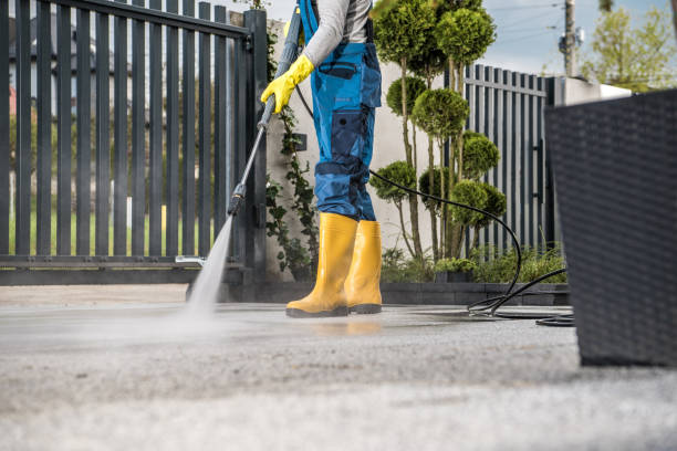 Best Pool Deck Cleaning  in Lexington Park, MD